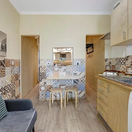 Tiny Gem In Alfama דירה *